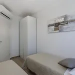 Apartment 2 Bedroom Amazing In *