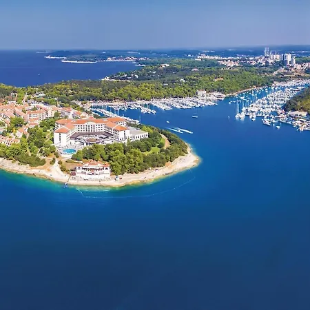 Appartement Cozy In With Wifi Pula